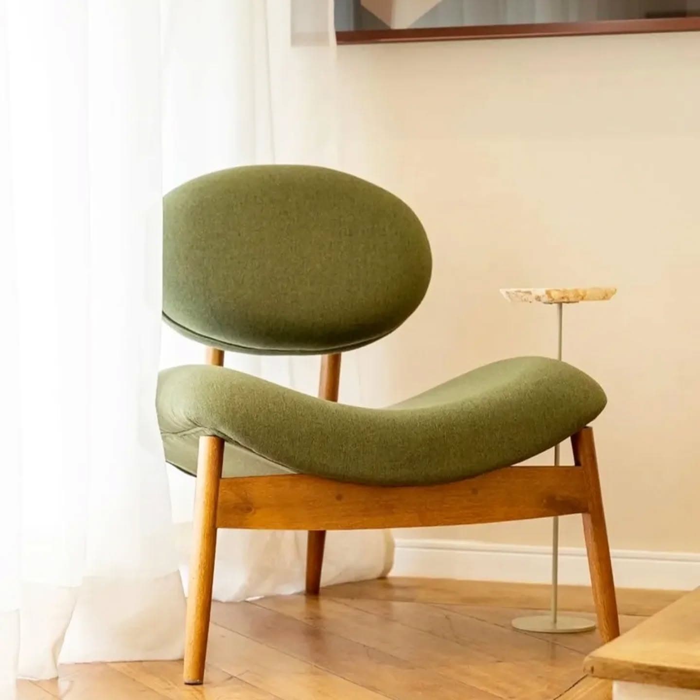 Cadeira Contemporânea